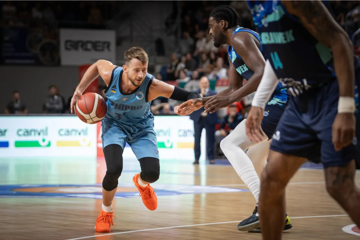 Дніпро розгромно поступився польському Анвілу у груповому етапі Кубка Європи ФІБА